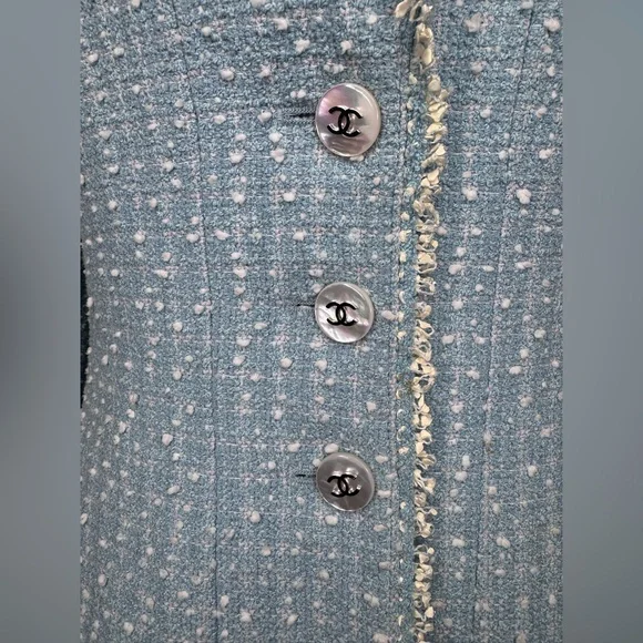 Chanel 1997 Blue White  Princess Diana Tweed Suit. - Picture 8 of 16